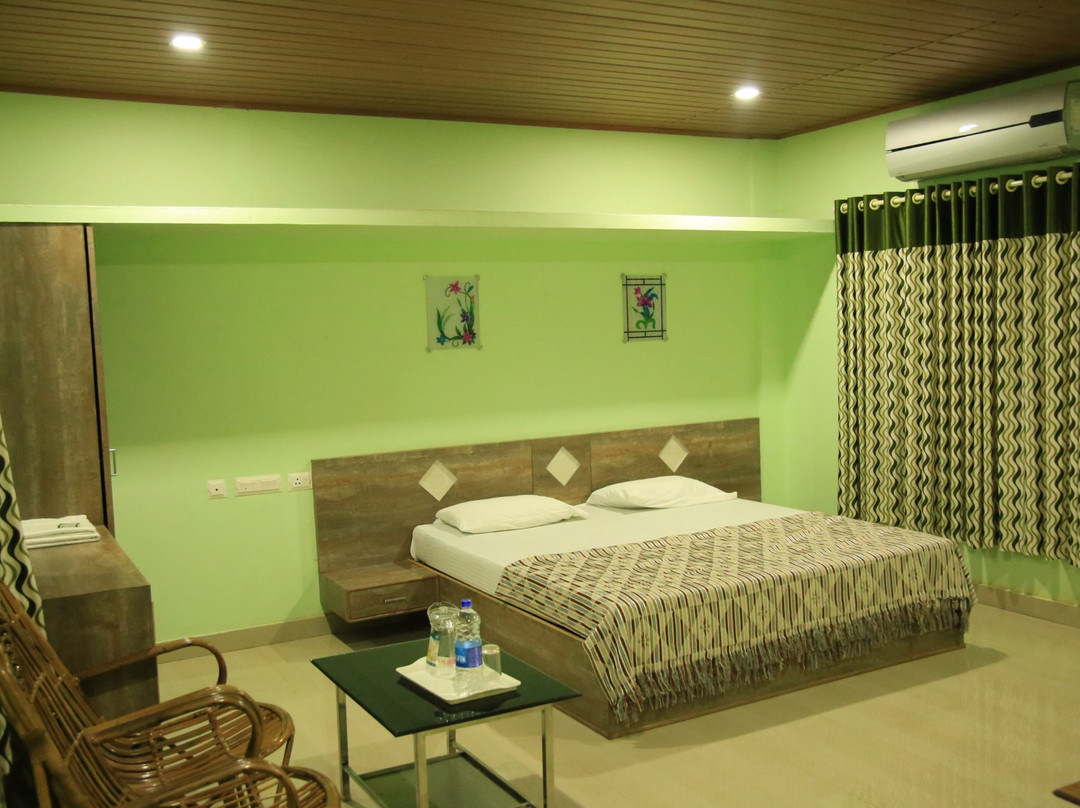 Pulikkal Tourist Home