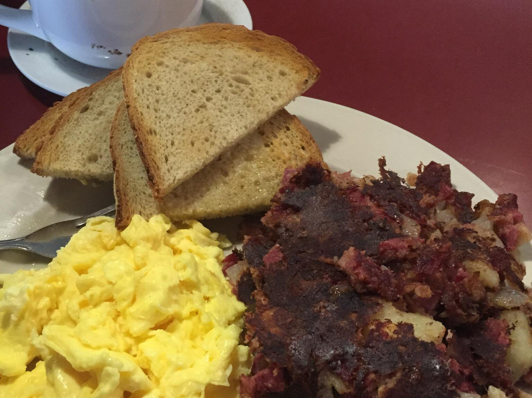 韦斯特布鲁克餐馆和美食-Cristy's Luncheonette