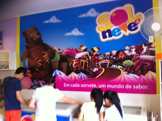 Sorveteria Sol & Neve