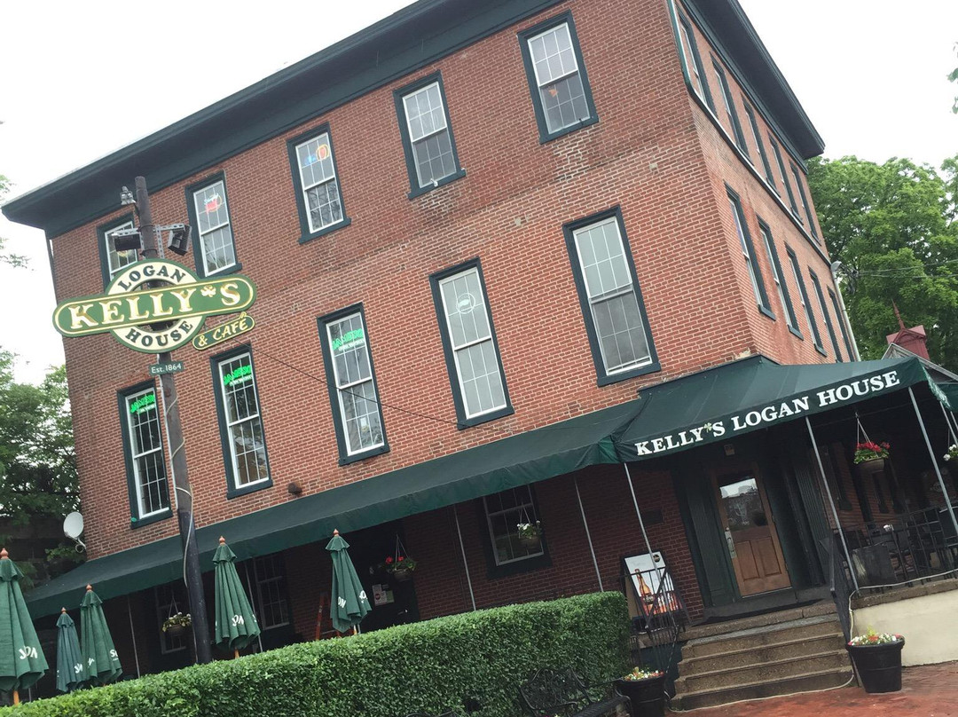 Kelly's Logan House