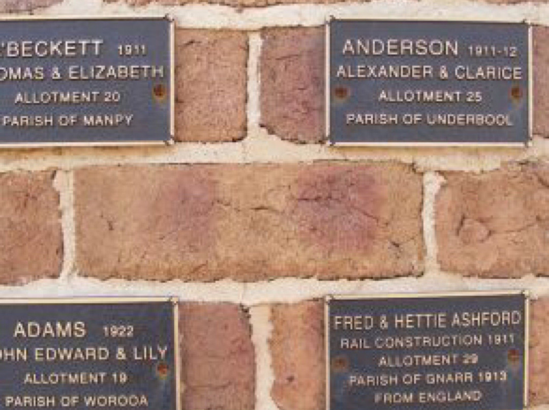 Underbool Pioneer and Early Settlers Memorial