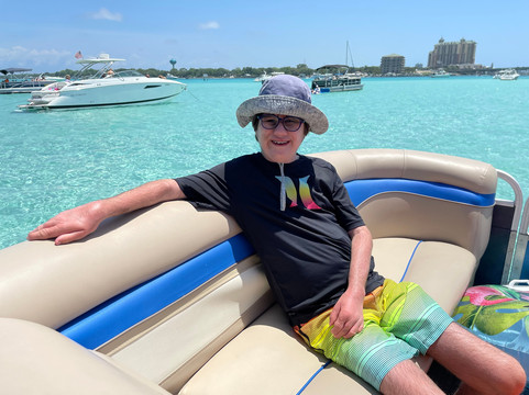 Luther's Pontoon, Waverunner, & Kayak Rentals-德斯廷必去景点