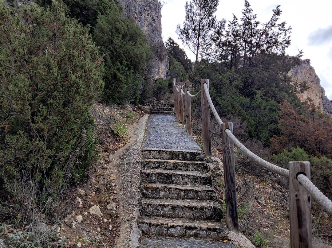 Ermita de San Felices de Bilibio-哈罗必去景点