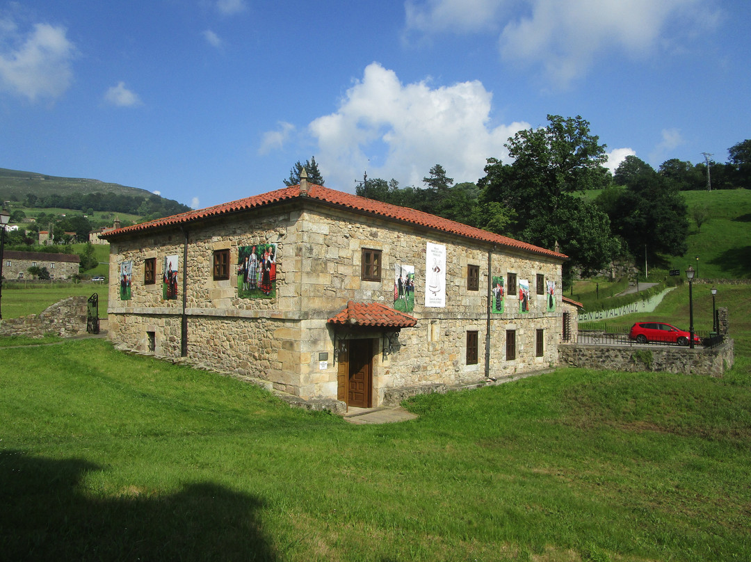 Museo de Las Amas de Cría Pasiegas景点图片