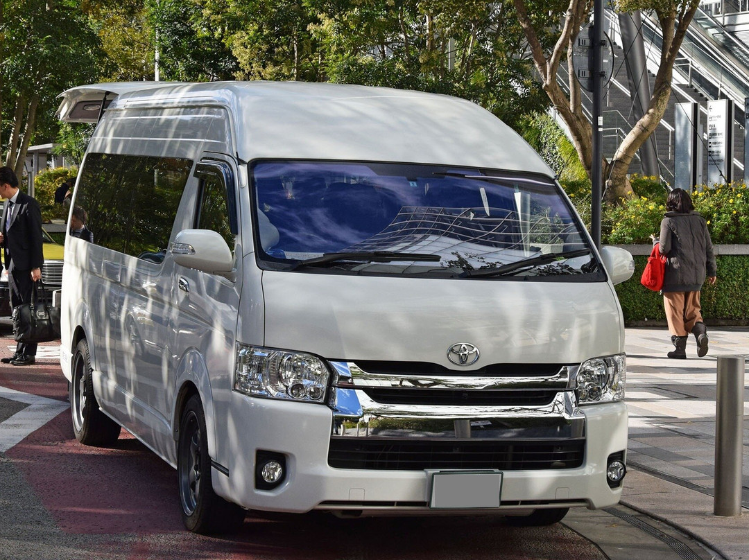 Yokohama Private Transfers & Limo Services: Airport, Cruise Port, Hotel Pickups