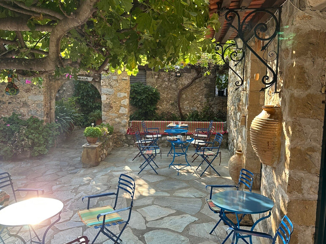 Hotel Patriarcheas主图