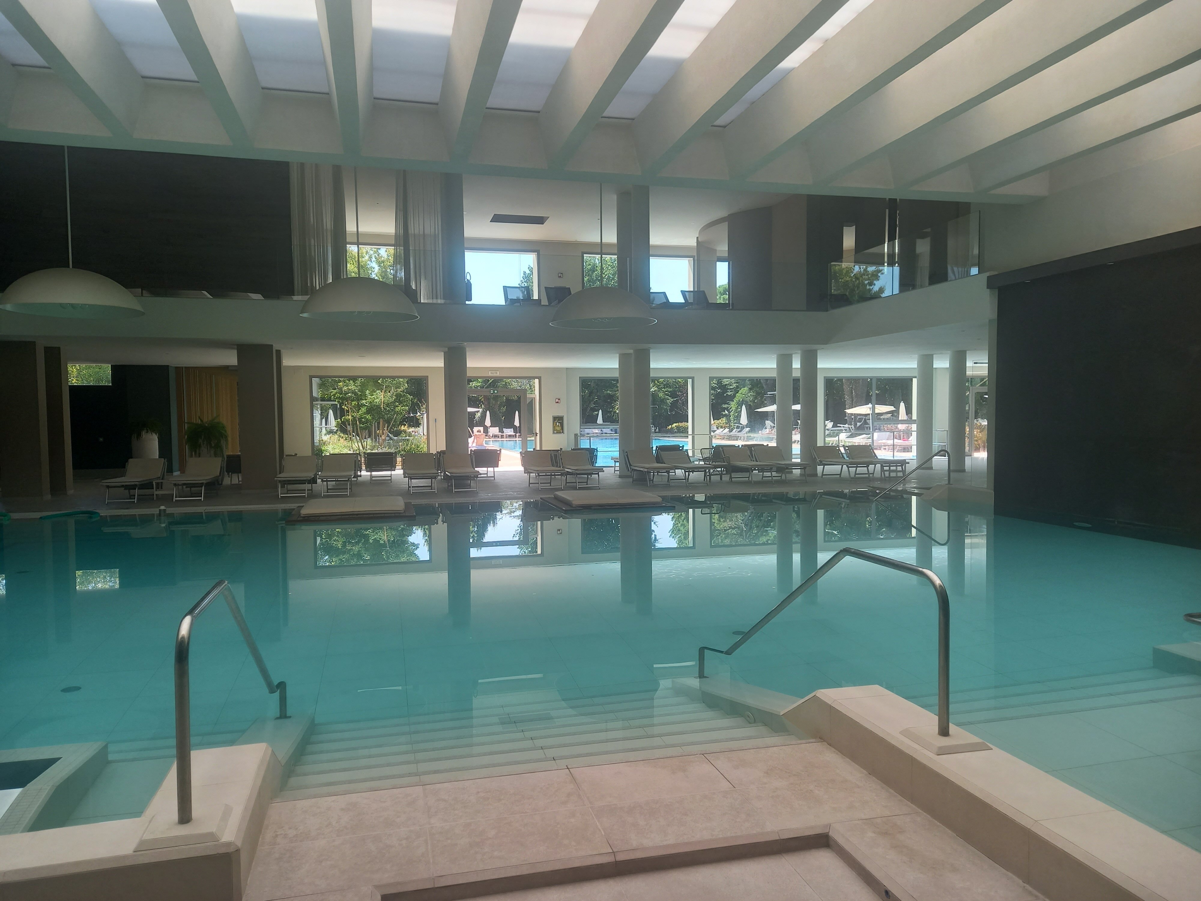 Hotel Terme Neroniane-泳池