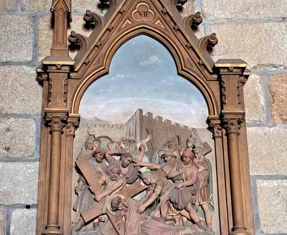 Notre Dame de Roscudon景点图片
