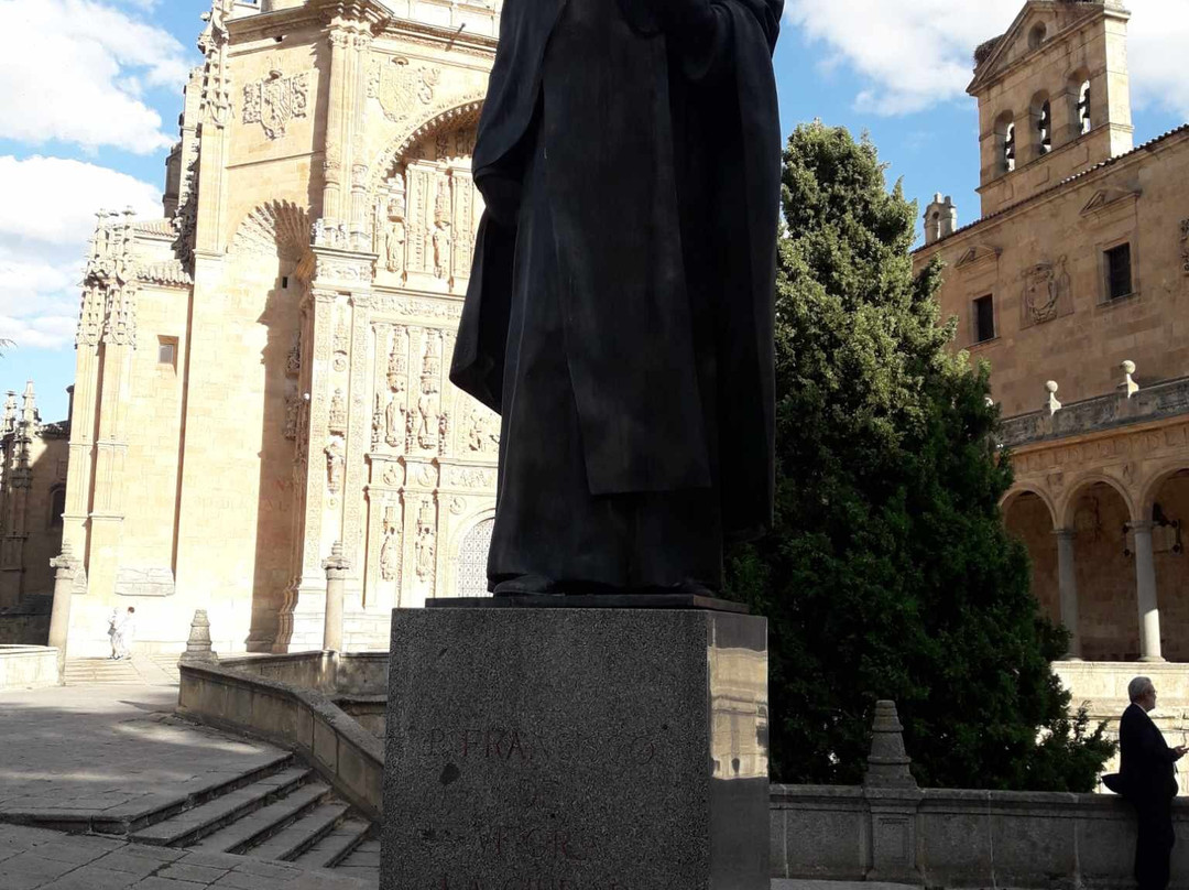 Monumento a Francisco de Vitoria - Salamanca景点图片