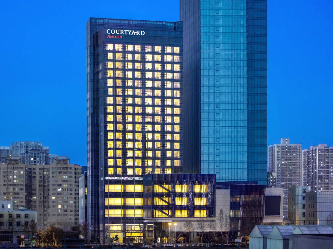 西安蓝海风万怡酒店主图