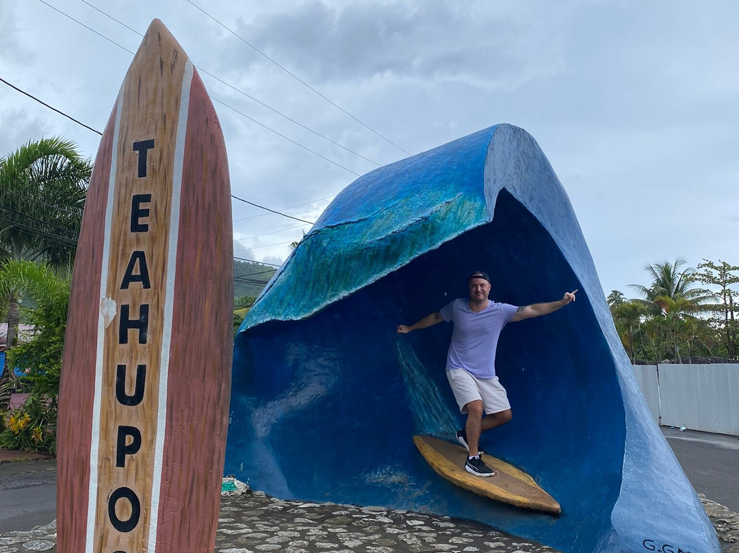 Teahupoo Wave Sign景点图片