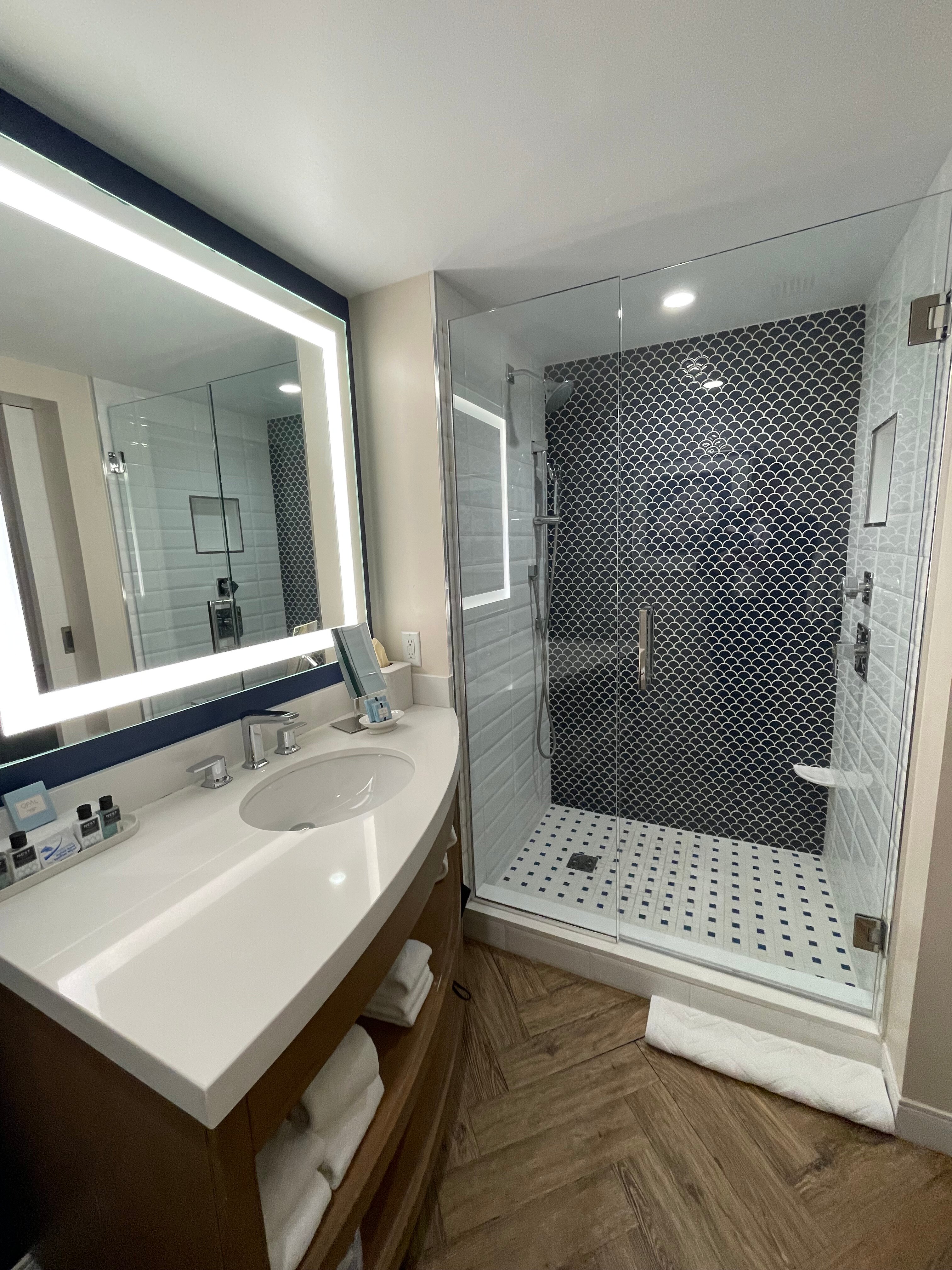 Hutchinson Shores Resort & Spa-浴室