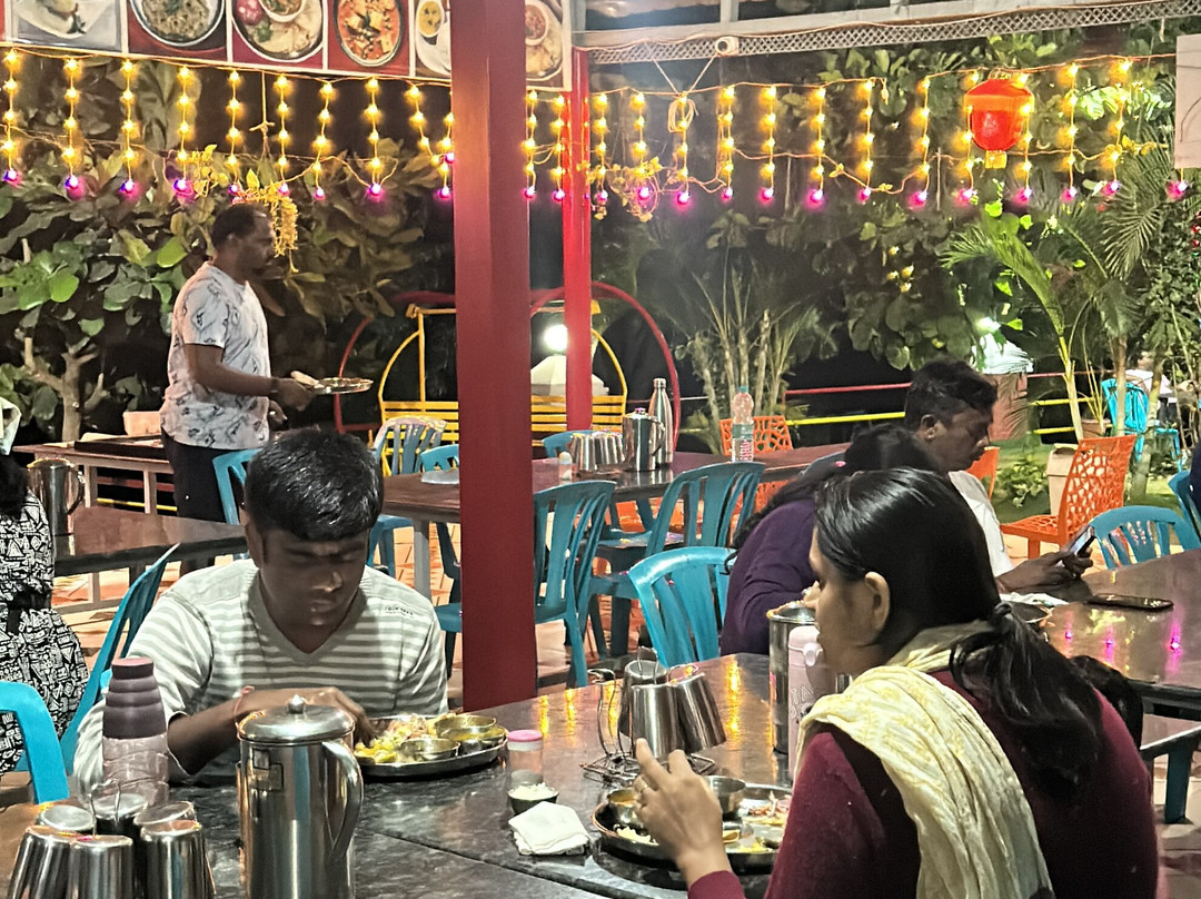 Shivshrushti Agro Tourism & River Camp Tapola主图