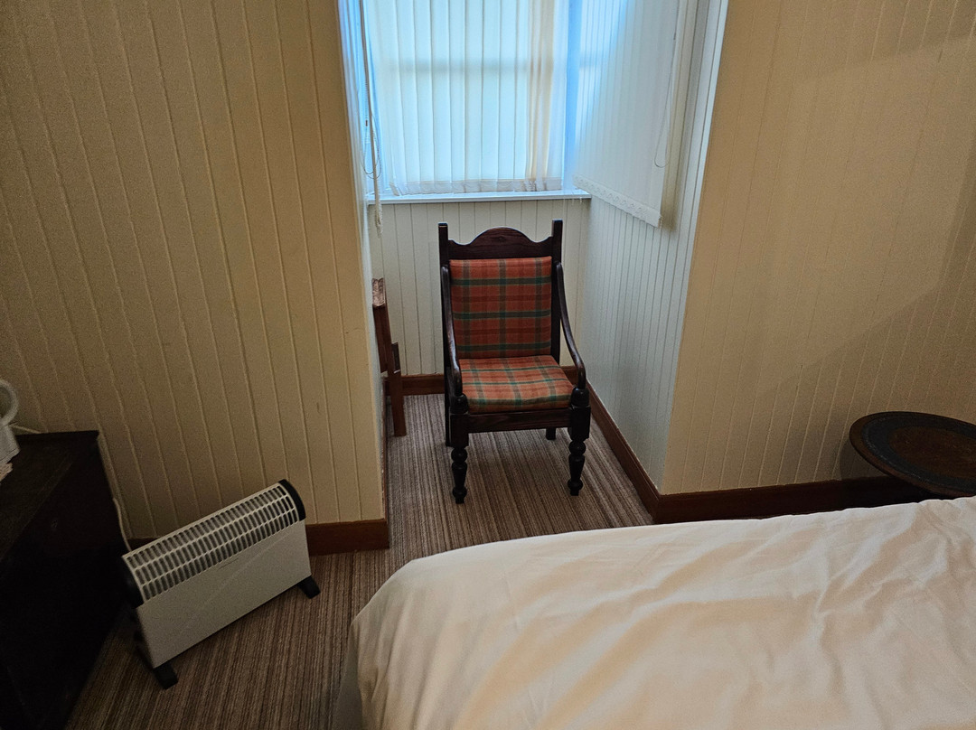 Crown Hotel主图