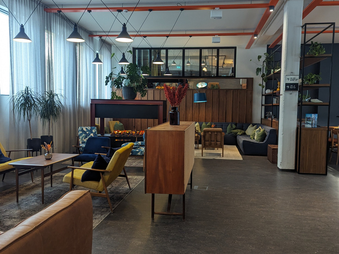 Grandi by Center Hotels