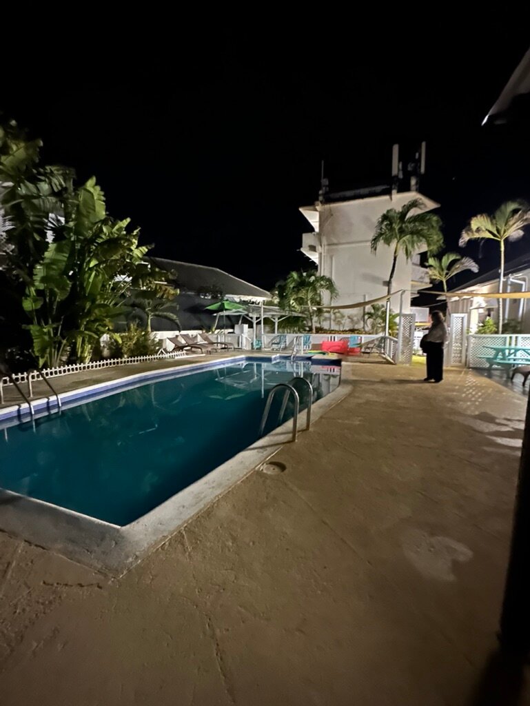 Southern Surf Beach Apartments-泳池