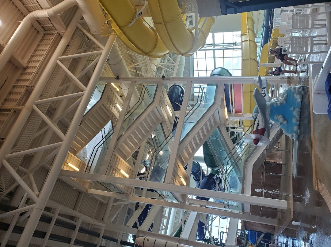 Wings and Waves Waterpark-麦克明维尔必去景点