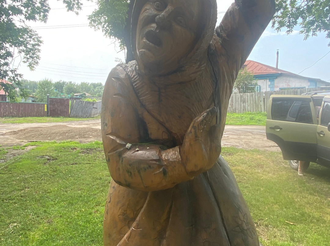 Chudiki  Wooden Sculpture Park景点图片
