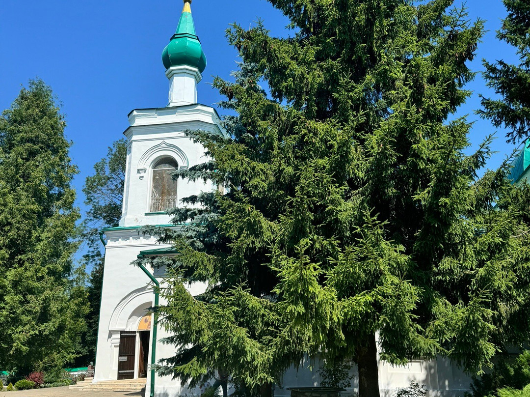Temple of the Prelate Nicholas the Wonder-Worker-Yasnaya Polyana必去景点