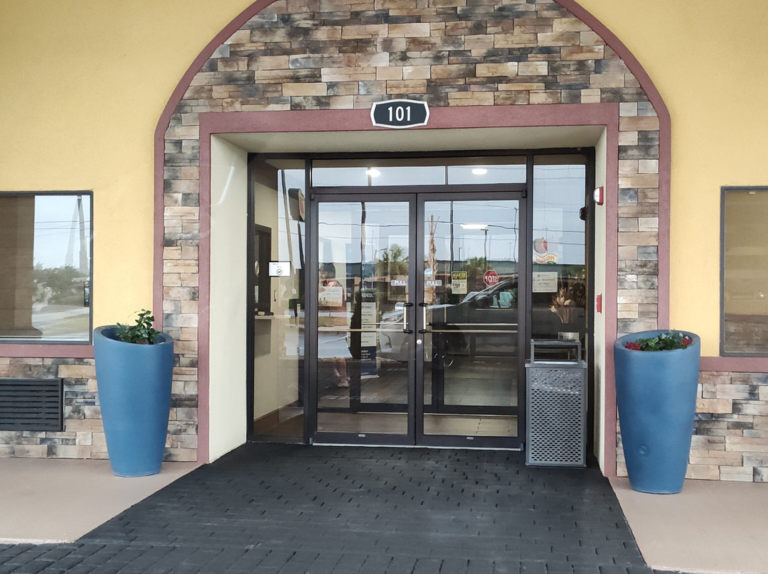 Best Western Inn & Suites主图