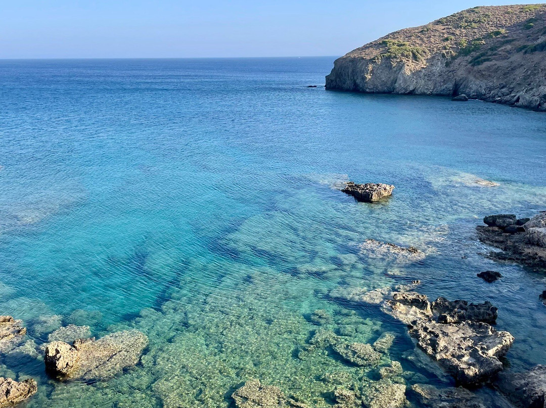 Plakes Beach-Analipsi必去景点