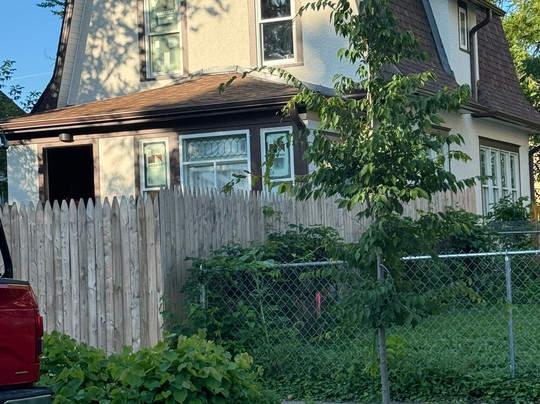 Purple Rain House-明尼阿波利斯必去景点