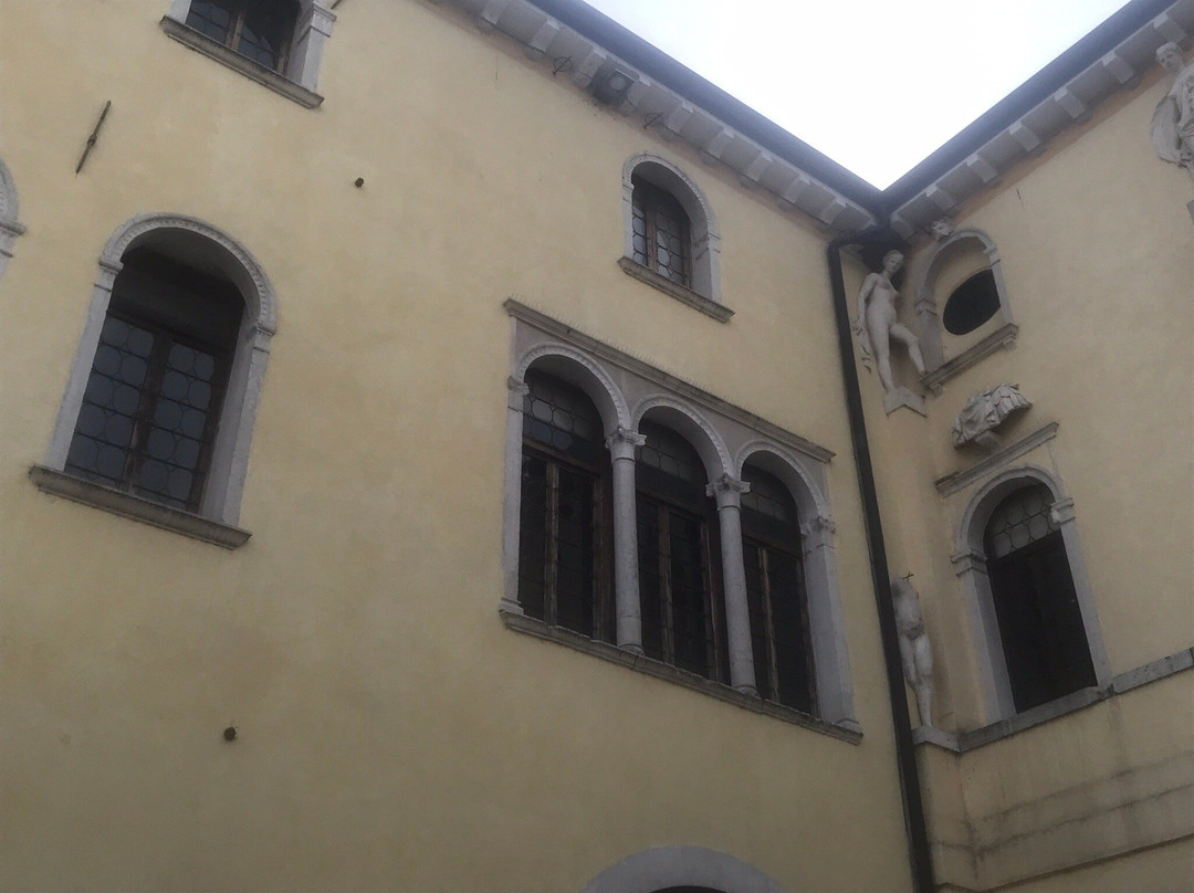 Palazzo Ragazzoni景点图片