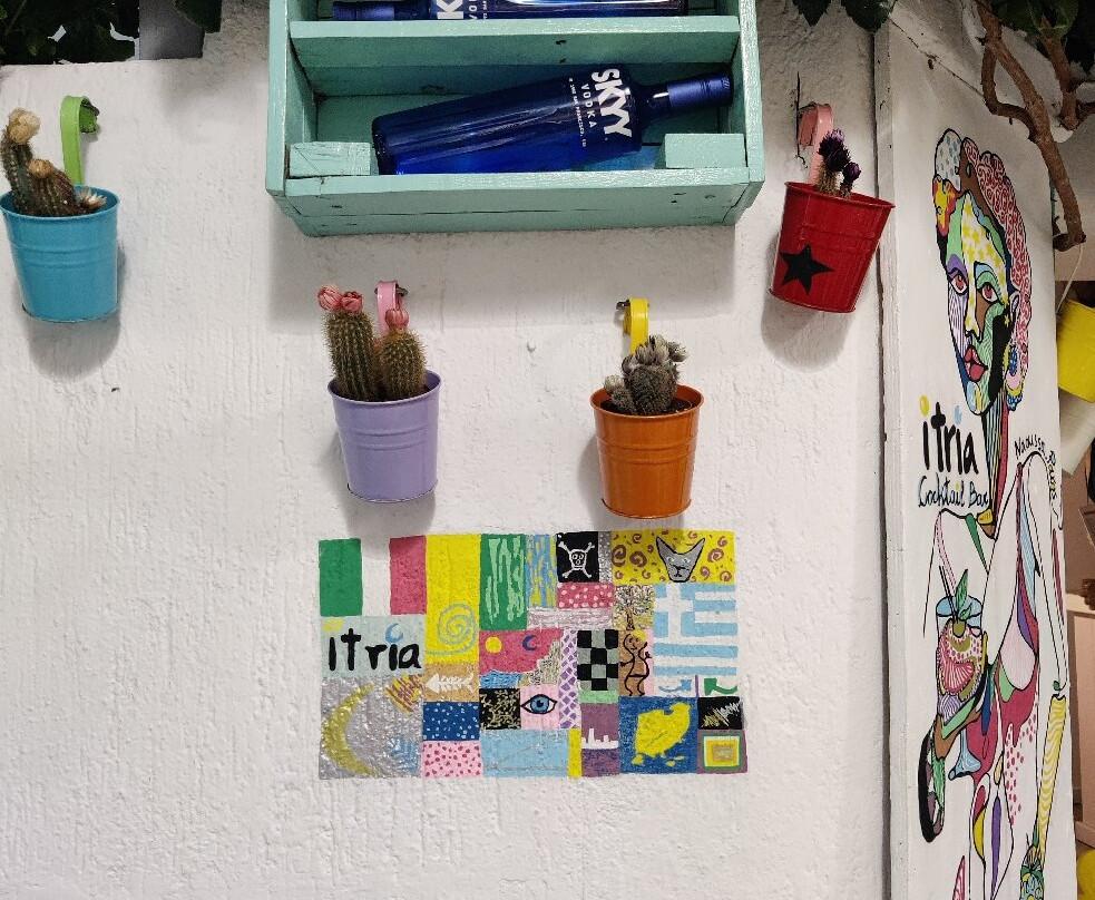 Itria Cocktailbar-纳乌萨必去景点