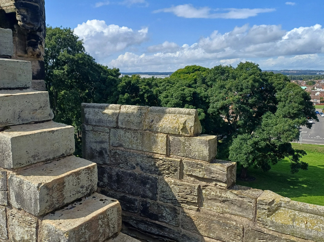 Hylton Castle景点图片