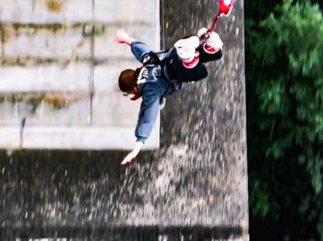 Rupert Hirner Bungy Jumping-雄山史都拜谷必去景点