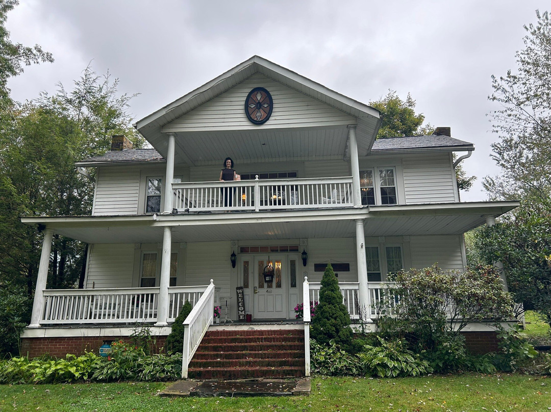 Buffalo Tavern Bed and Breakfast主图