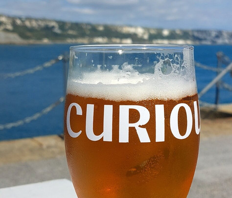 The Lighthouse Champagne Bar-福克斯通必去景点