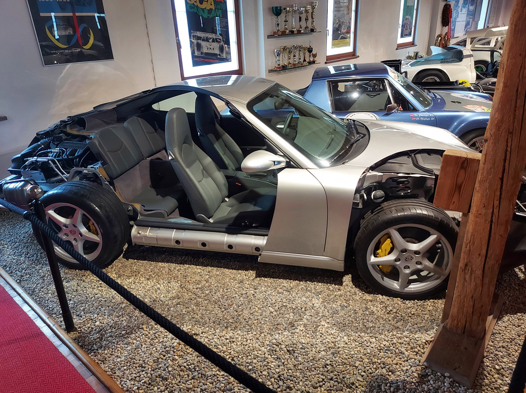 Porsche Automuseum景点图片