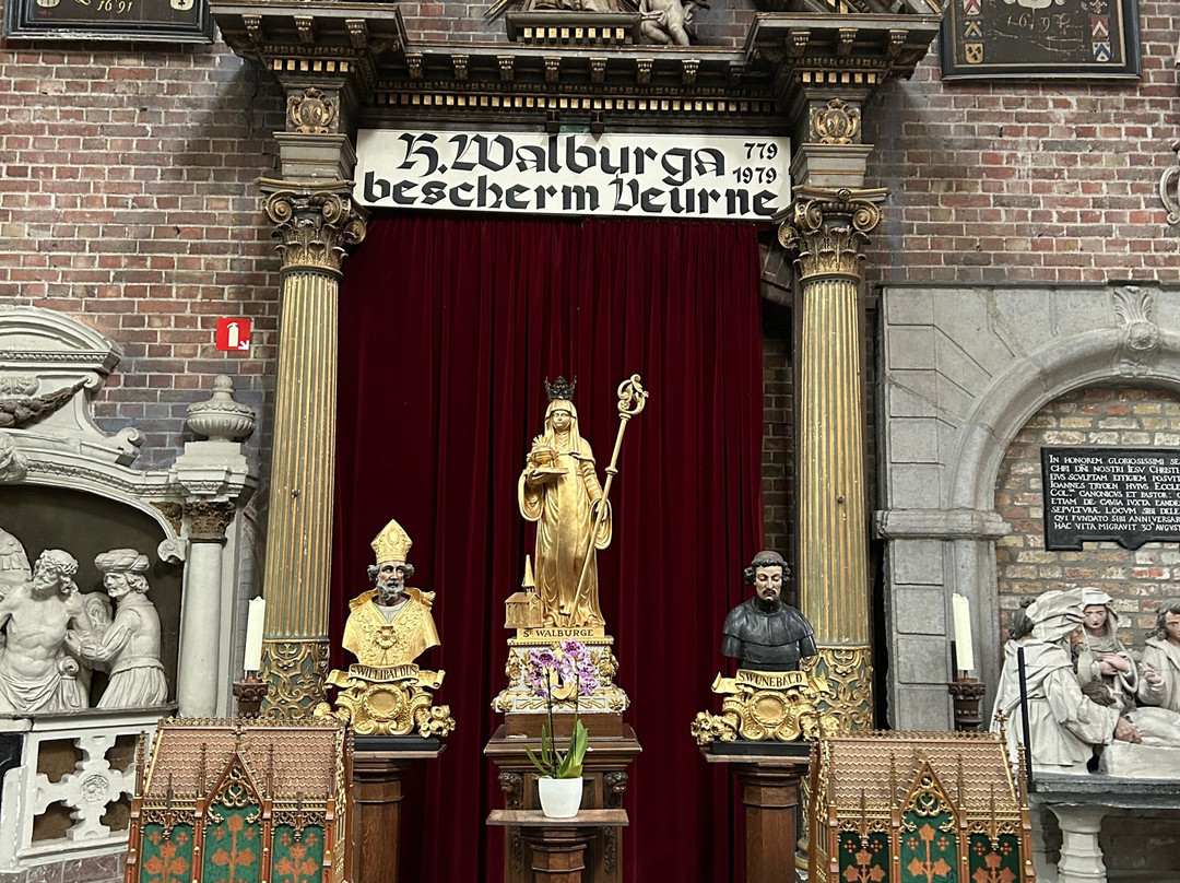 Sint Walburga Church景点图片