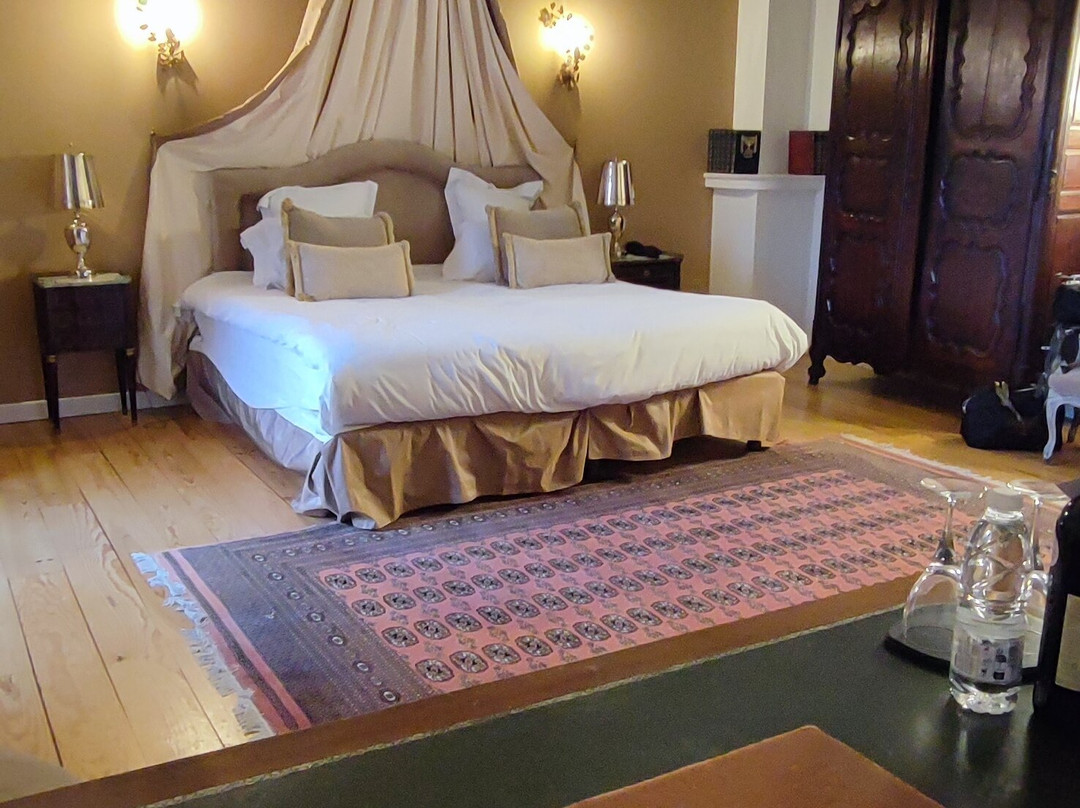 兰蒂克城堡酒店主图