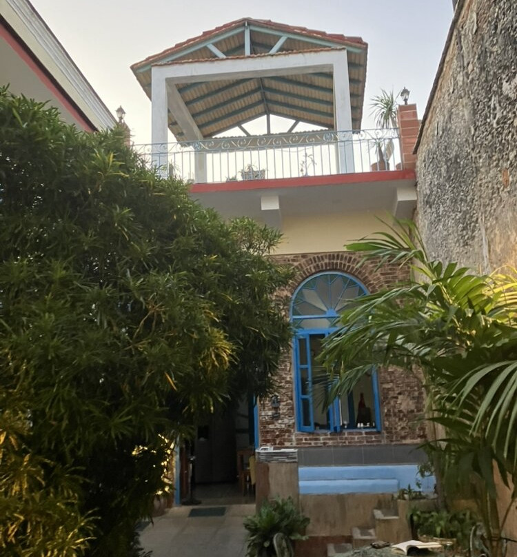 Casa Manzaneda主图