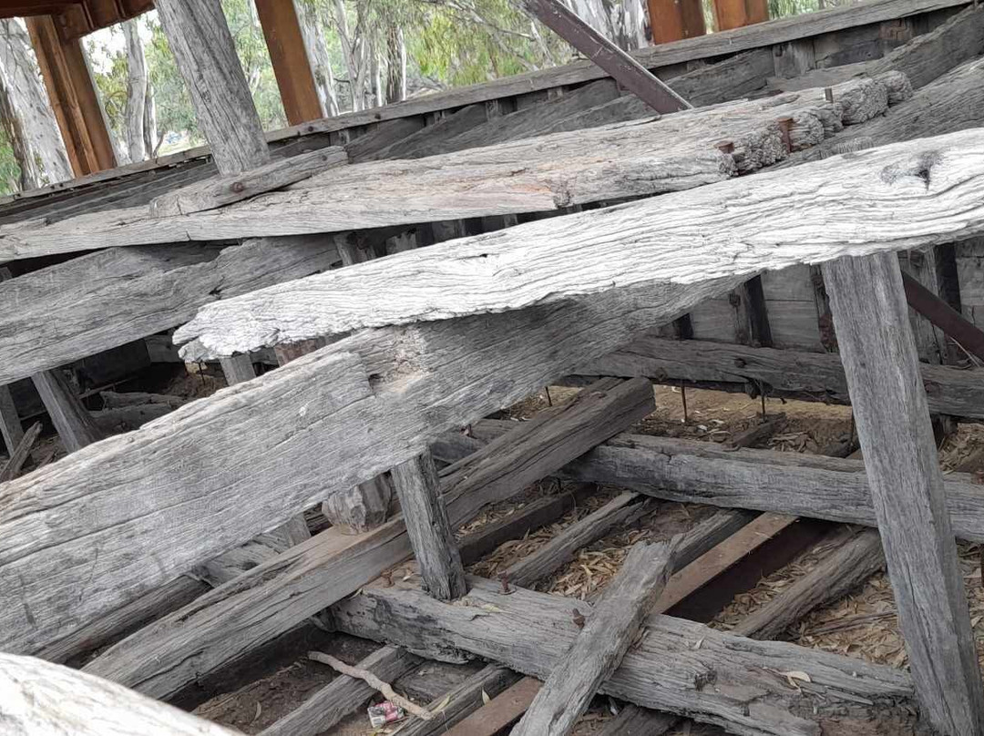 Barge Alison-伊丘卡必去景点