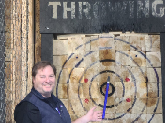 Craft Axe Throwing- Lincoln-林肯必去景点