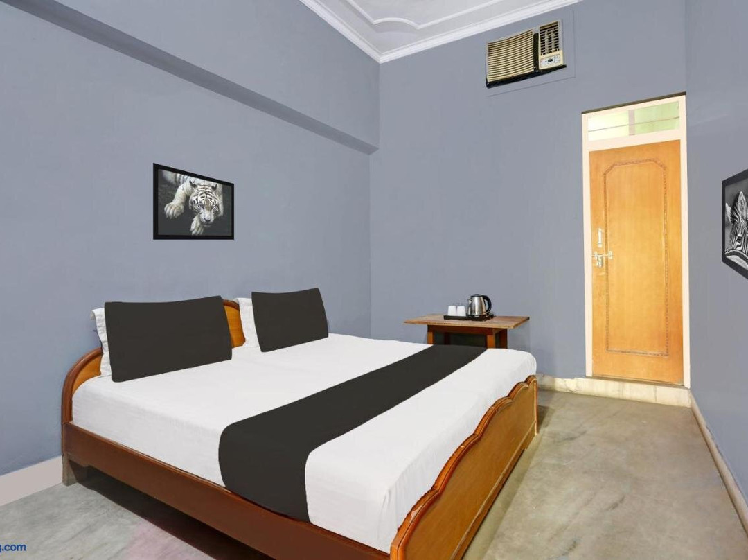 Hotel Sarla Paradise