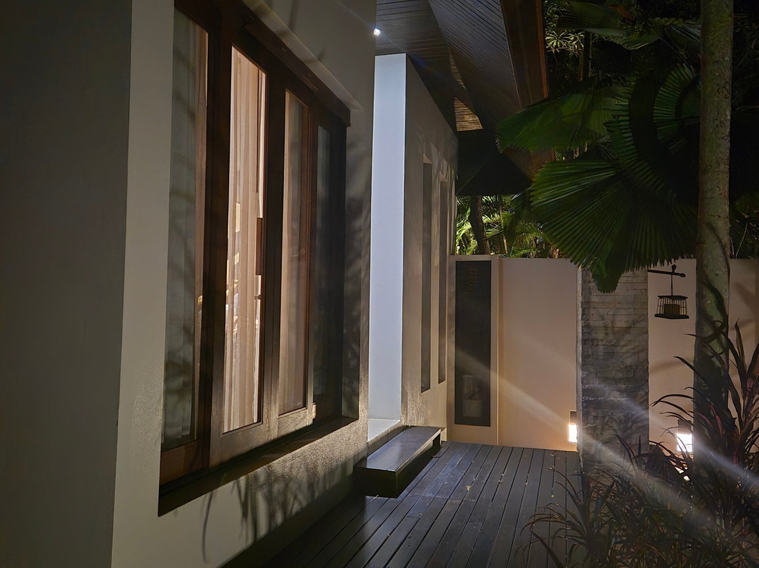 旭日海洋沙滩酒店主图