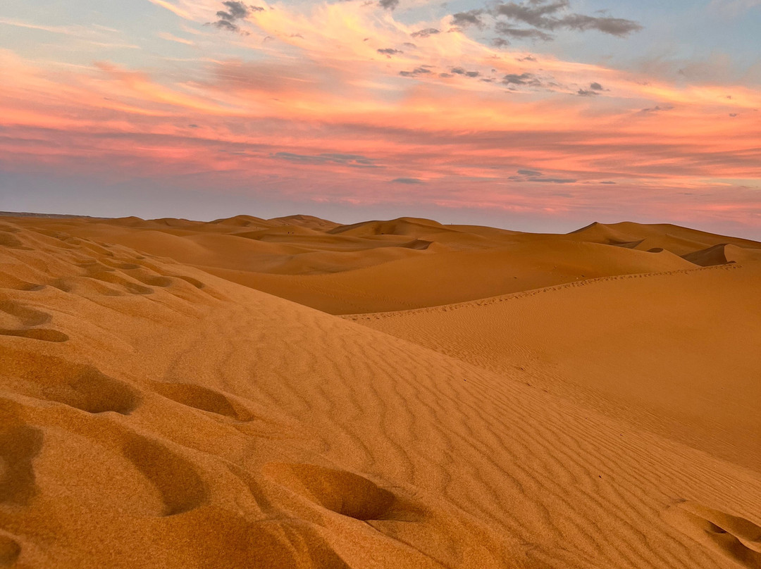 Sahara Light-扎古拉必去景点