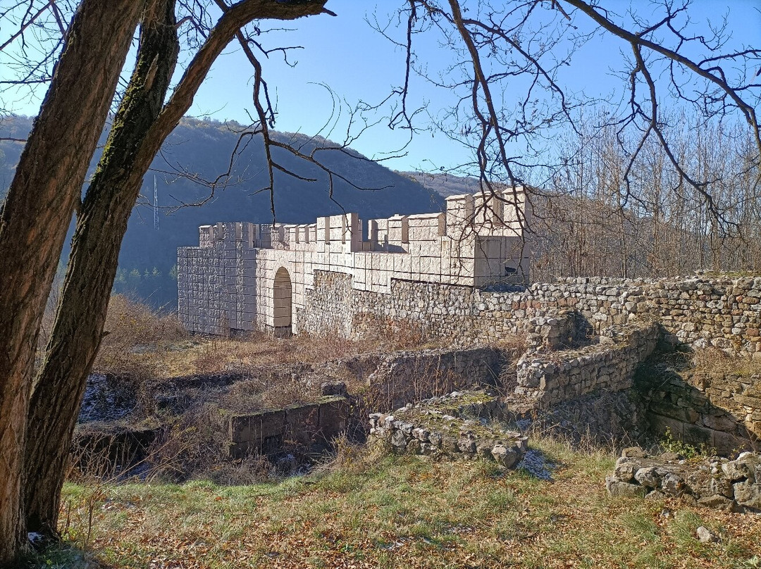 Krakra Fortress-Pernik必去景点