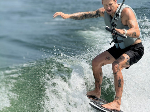 Austin Boat Adventures - Boat Rentals on Lake Austin-奥斯丁必去景点