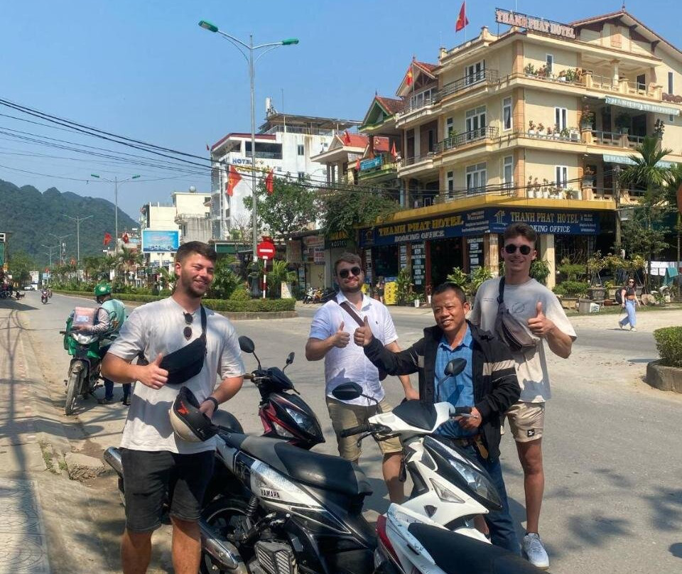 Starlet Hotel Phong Nha