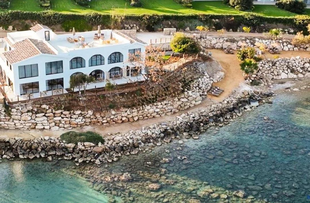 Sirena Bay Beach House