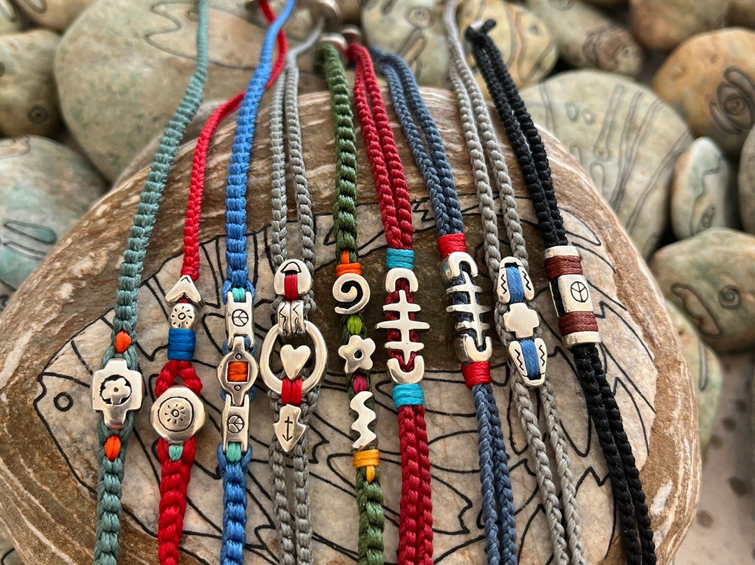 Blue Sky Gallery-Plomari必去景点