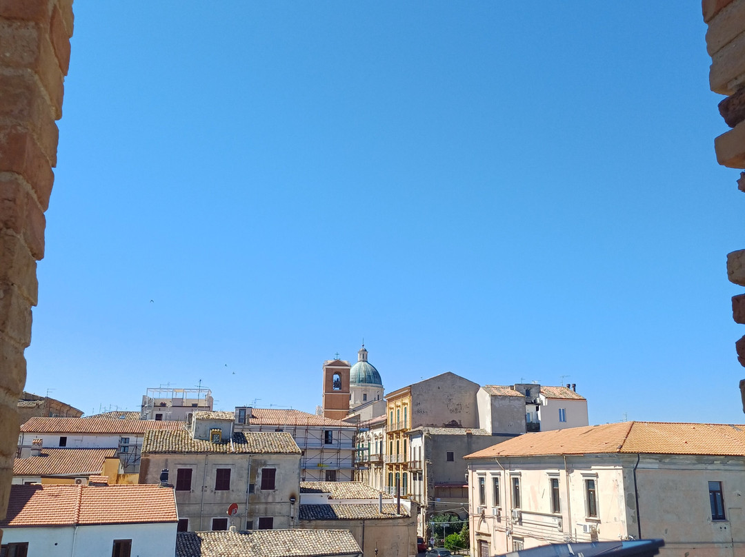 Castello Aragonese景点图片