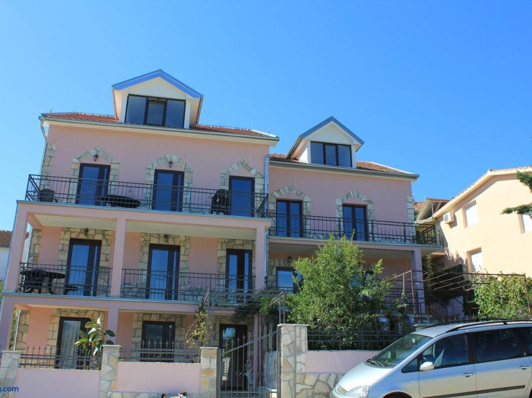 Apartments Villa Malina