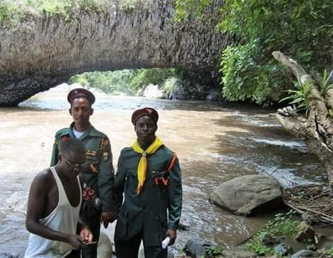 Daraja la Mungu-姆贝亚必去景点