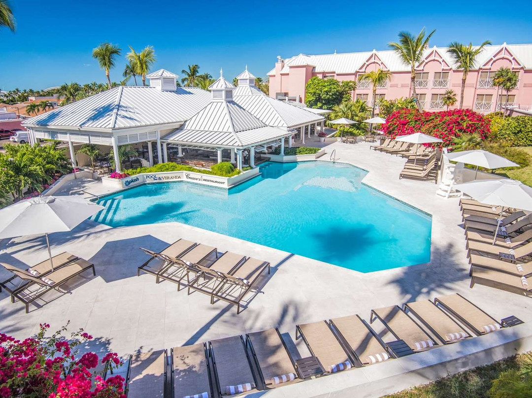 康福特套房天堂岛酒店主图